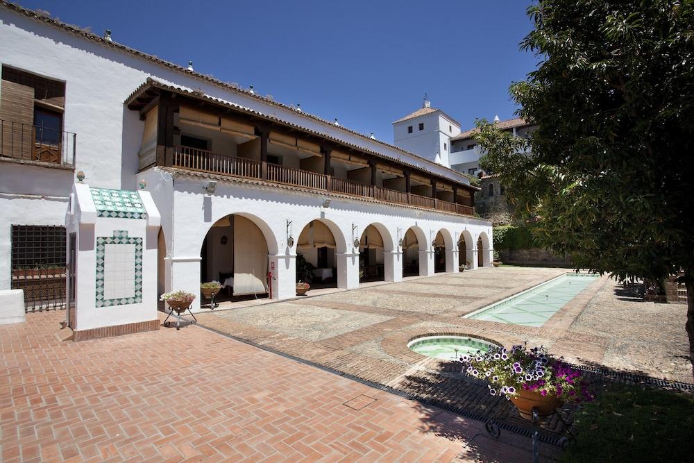 Parador De Guadalupe Guadalupe  Exterior photo